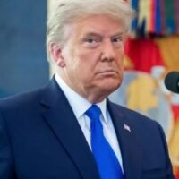 بنسب تتراوح بين 10-12.5%.. «ترامب» يفرض رسومًا جمركية جديدة على واردات 60 دولة من بينها مصر