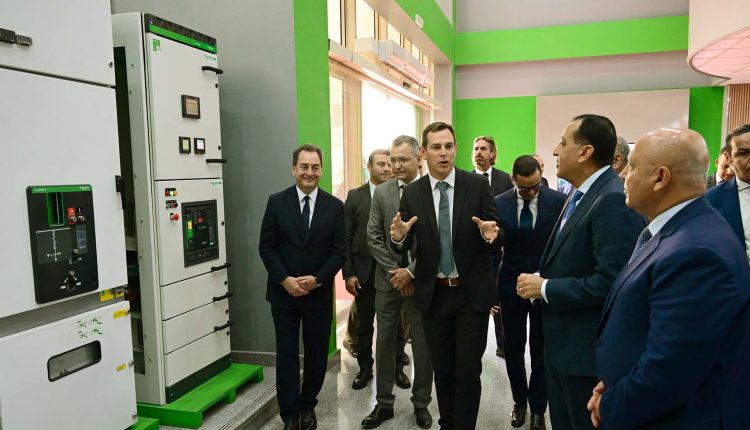 مصنع شنايدر إلكتريك