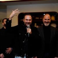 قمة «People Of Data» تضع خارطة طريق للشركات الناشئة في سباق الذكاء الاصطناعي