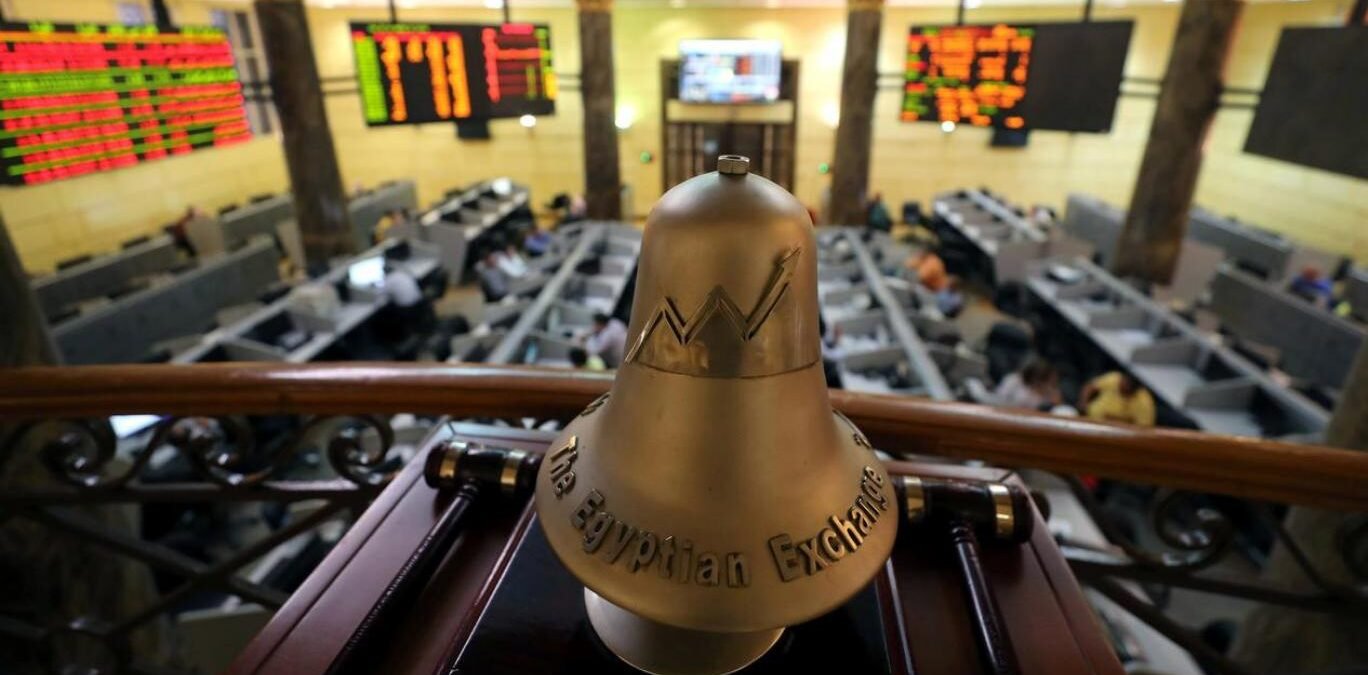 الحكومة تقيد 10 شركات تابعة لقطاع الأعمال العام في البورصة خلال أسبوعين