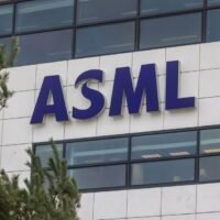 شركة ASML الهولندية.. المحرك الصامت لثورة الذكاء الاصطناعي