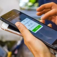 مصر تتيح تقسيط الرسوم المستحقة على الهواتف المحمولة من خلال شركات التمويل الاستهلاكي