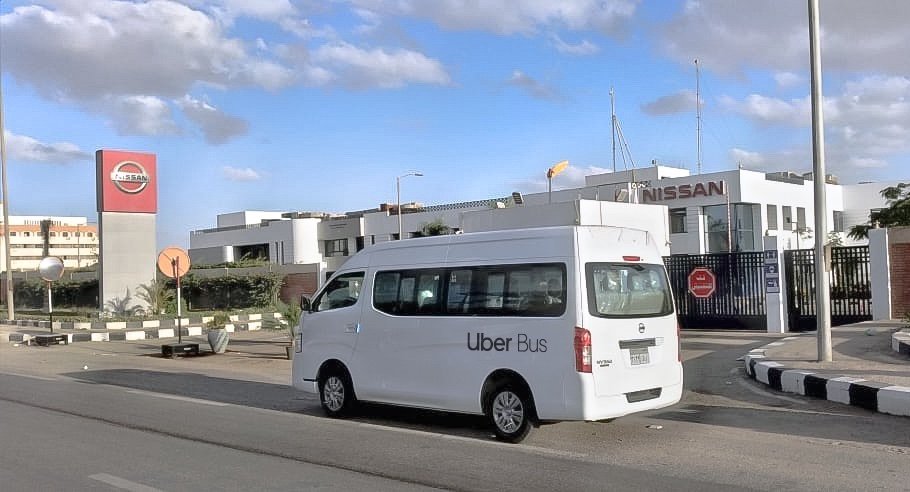 «أوبر» تعلن إيقاف خدمة «أوبر باص» في مصر اعتبارًا من 9 أبريل