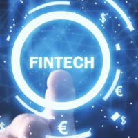 رغم التباطؤ.. التكنولوجيا المالية تستقطب 15 مليون دولار تمويلات خلال مارس