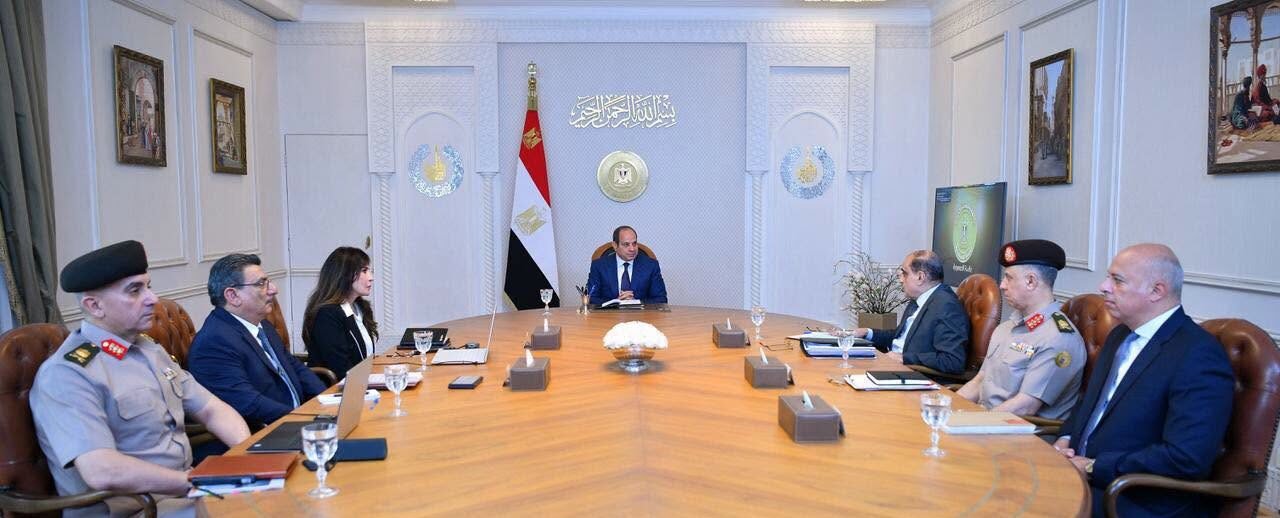 الرئيس السيسي يؤكد ضرورة وضع جداول زمنية لإنهاء المشروعات الجاري تنفيذها في قطاعات الإسكان والمرافق ومياه الشرب