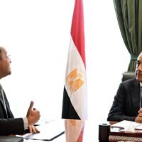رئيس الوزراء يلتقي وزير المالية لمتابعة عدد من ملفات عمل الوزارة
