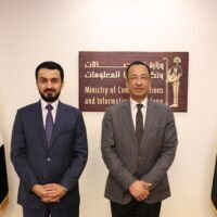 وزير الاتصالات يبحث مع نظيره العراقي تعزيز التعاون في مجالات التحول الرقمي والبنية التحتية الرقمية